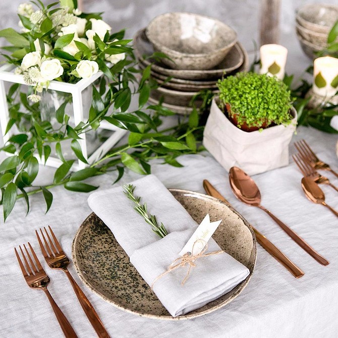 Как сложить салфетки для красивой сервировки стола | ivd.ru